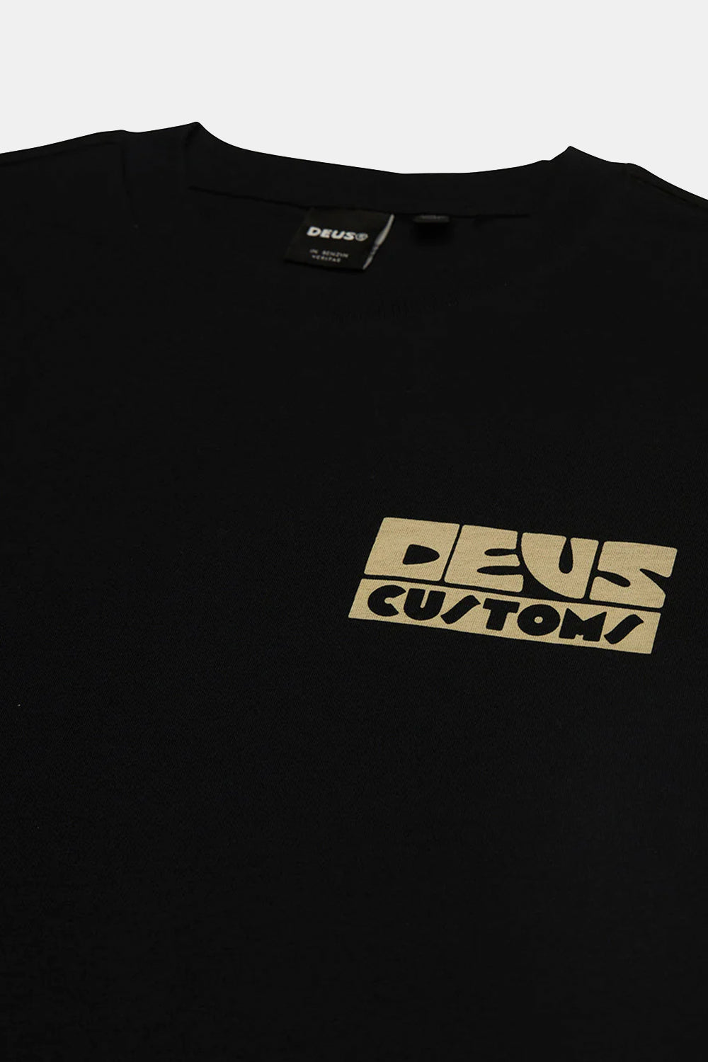 Deus Pushstart T-shirt (Black)
