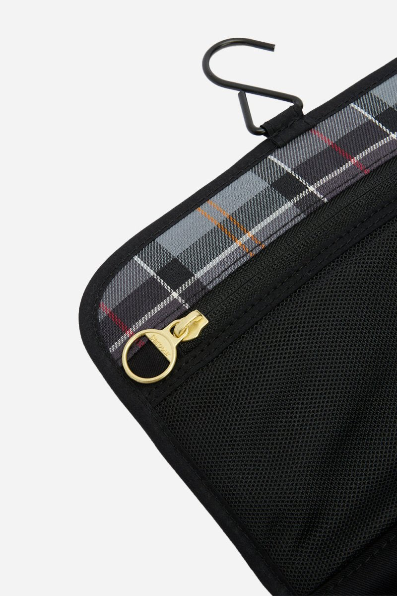 Barbour Transport Hanging Washbag (Black) | Bags