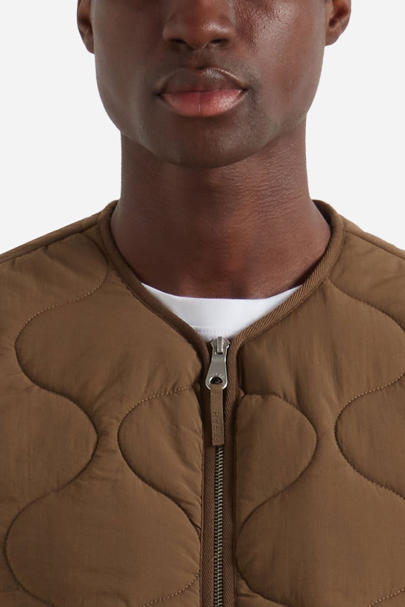 Farah Campbell Gilet (Clove Brown) | Vests