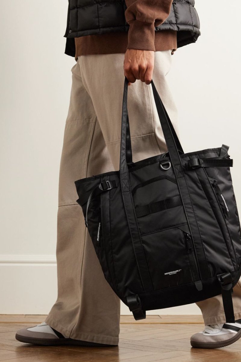 Indispensable IDP 3way Totebag Hanger Econyl (Black) | Bags