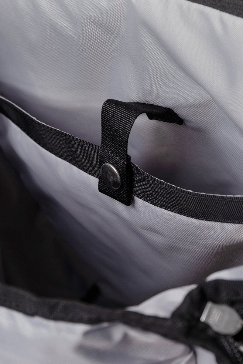 Sandqvist Sune Backpack (Multi Dark) | Bags