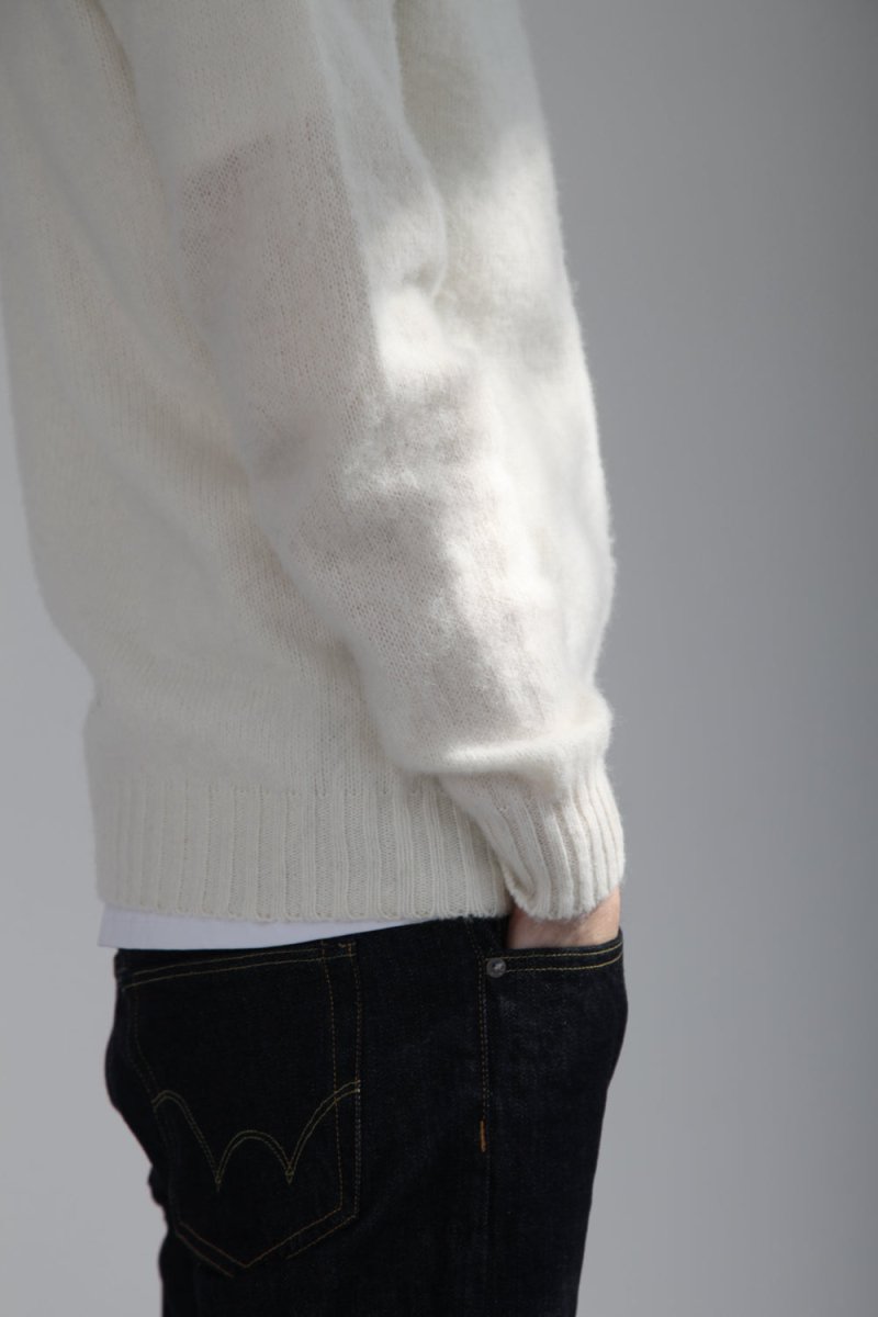 Half Dozen Shaggy Double-Brushed Crew (Winter White) | Knitwear
