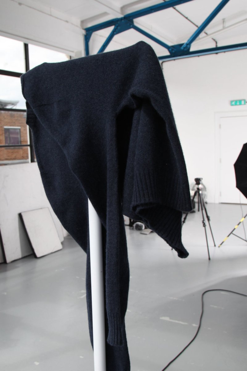 Half-Dozen Supersoft Wool &amp; Cashmere Crew (Bakjal Navy) | Knitwear