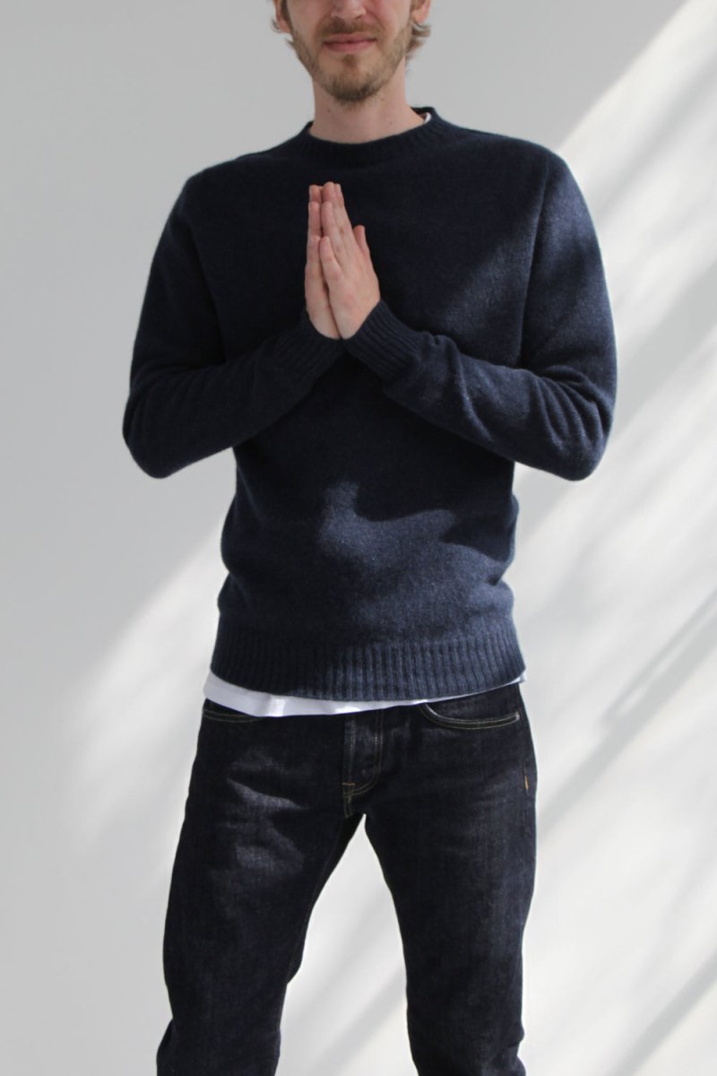 Half-Dozen Supersoft Wool &amp; Cashmere Crew (Bakjal Navy) | Knitwear
