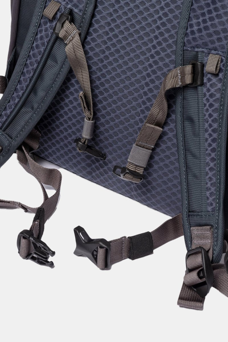 Sandqvist Creek Hike Backpack (Multi Steel / Blue) | Backpacks