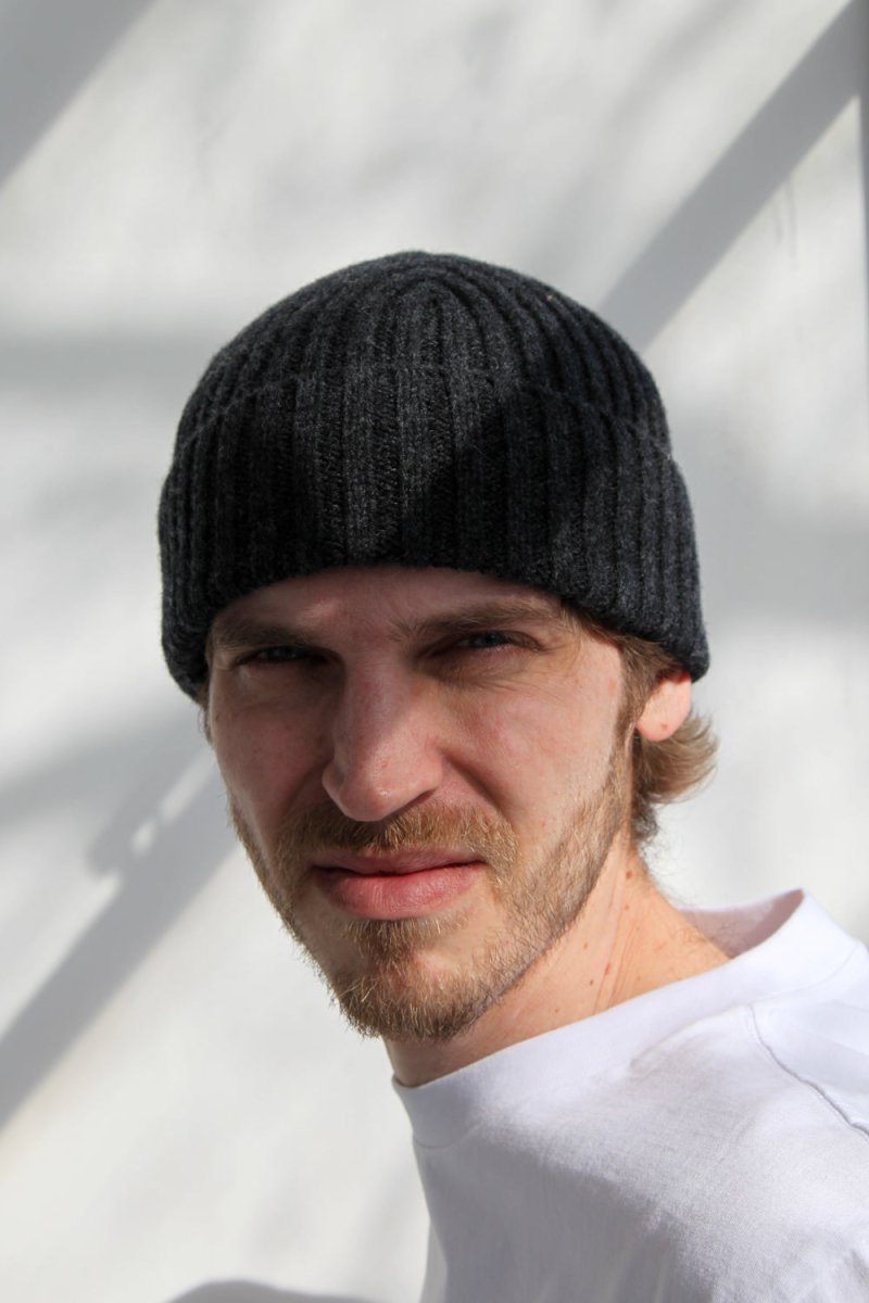 Super-Soft Lambswool Fisherman Beanie - Charcoal Grey | Hats