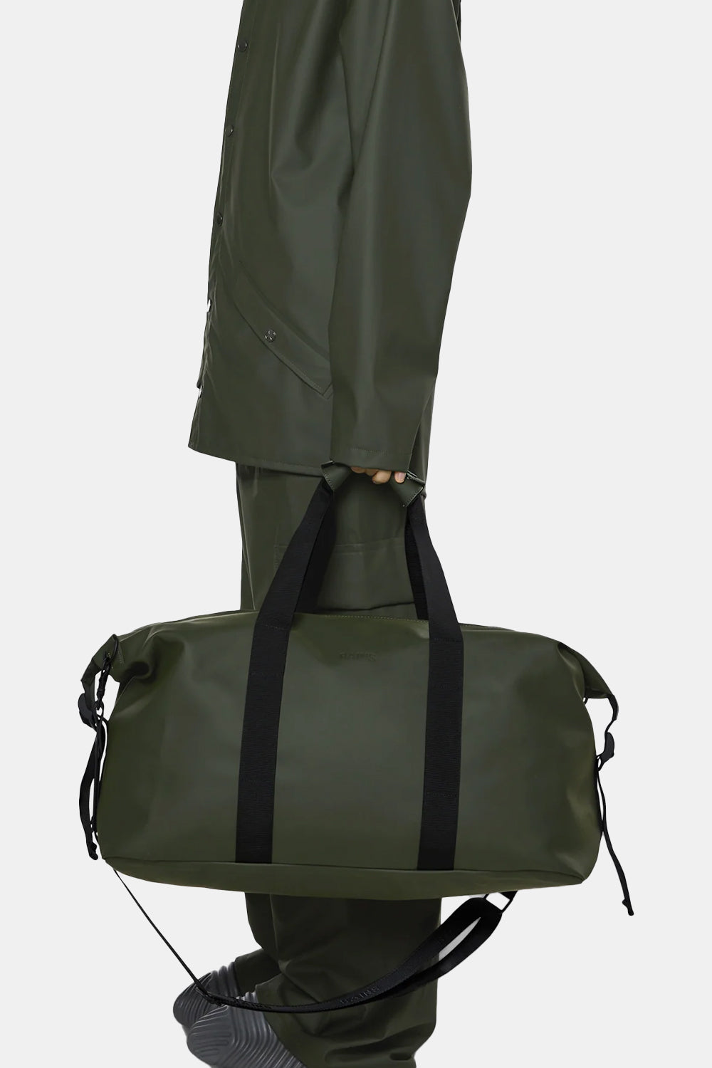 Rains Overnight Waterproof Weekend Bag (Green) | Number Six